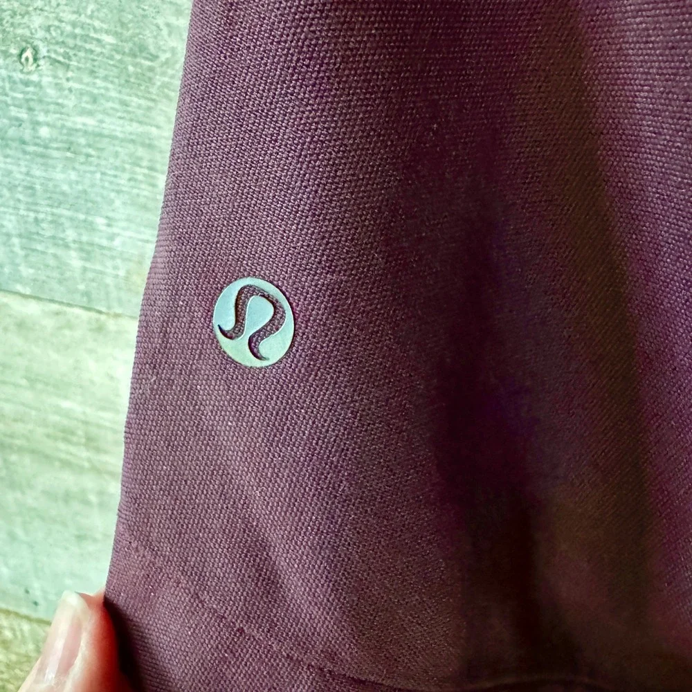 Lululemon Mens The Union Shorts 34 Bordeaux Drama Deep Coal Color Block Active